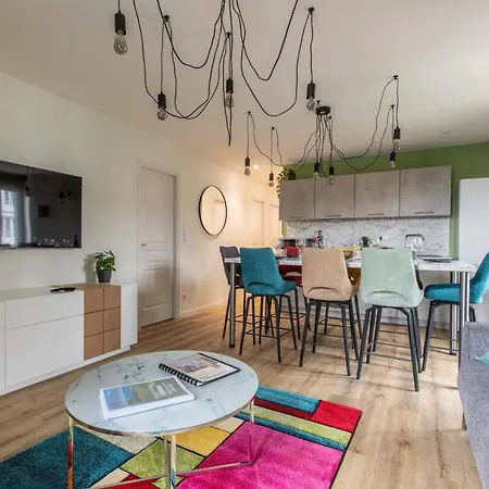 New F5 Neuf Cosy Lumineux Proche Siége Michelin Apartamento