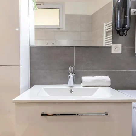 New F5 Neuf Cosy Lumineux Proche Siége Michelin * Clermont-Ferrand