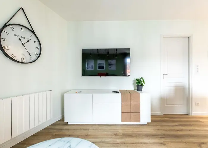 New F5 Neuf Cosy Lumineux Proche Siége Michelin Apartamento