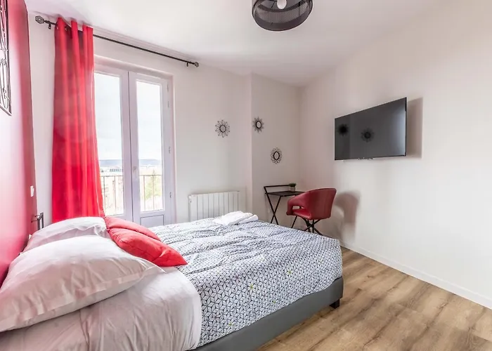 New F5 Neuf Cosy Lumineux Proche Siége Michelin Apartamento